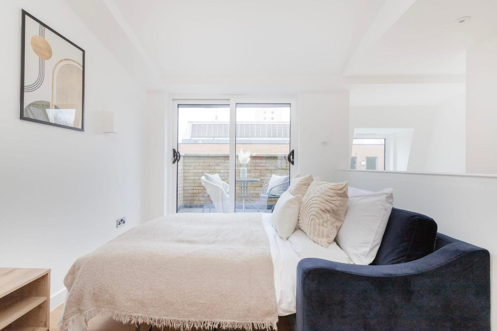 Fitzrovia & Soho - 2Br With Balcony - Cityapartmentstay London Eksteriør bilde